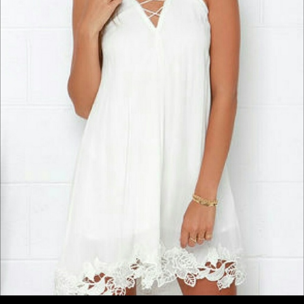 Lulu's bohemian white dress